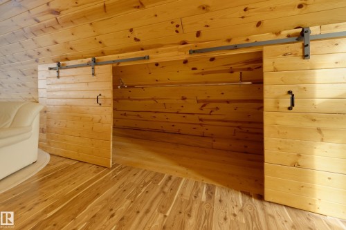 3-54227 Rge Road 275, Rural Sturgeon County, AB - Indoor