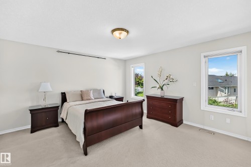 8820 158 Avenue, Edmonton, AB 