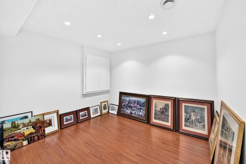 8820 158 Avenue, Edmonton, AB 