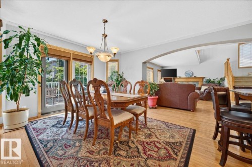 19043 49 Avenue, Edmonton, AB 