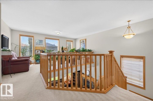 19043 49 Avenue, Edmonton, AB 