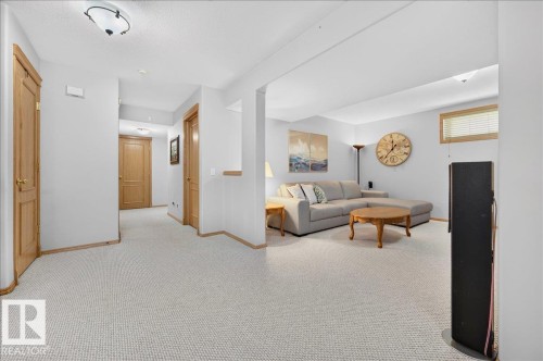 19043 49 Avenue, Edmonton, AB 