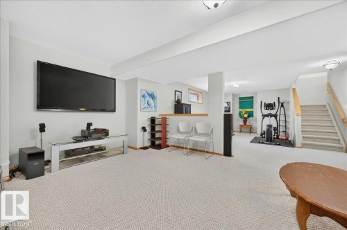 19043 49 Avenue, Edmonton, AB 