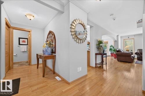 19043 49 Avenue, Edmonton, AB 