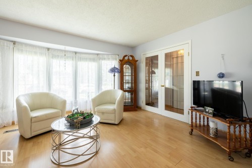2309 Millbourne Road W, Edmonton, AB 