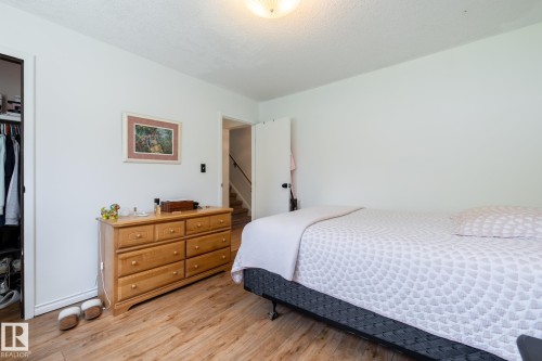 2309 Millbourne Road W, Edmonton, AB 