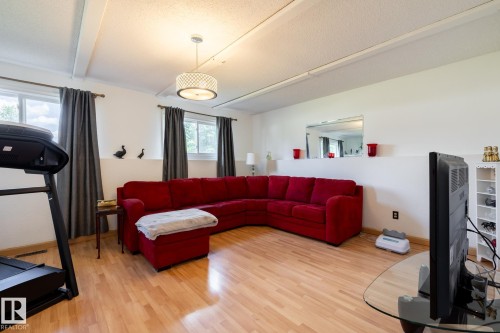 2309 Millbourne Road W, Edmonton, AB 