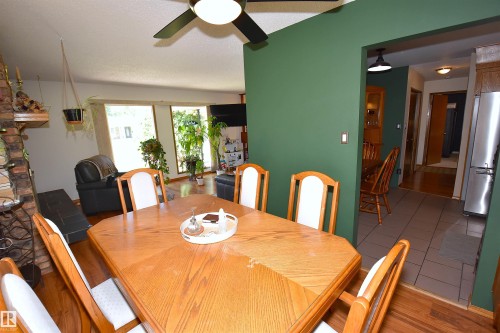 58 Wilson Crescent, Sherwood Park, AB - Indoor Photo Showing Dining Room