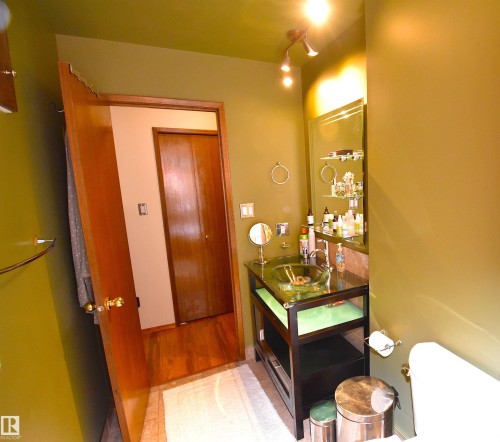 58 Wilson Crescent, Sherwood Park, AB - Indoor