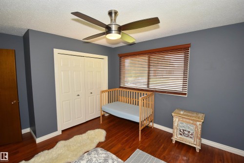 58 Wilson Crescent, Sherwood Park, AB - Indoor Photo Showing Bedroom