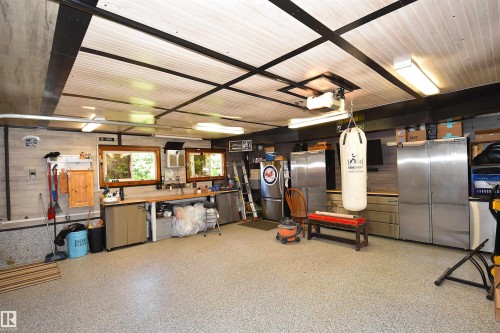 58 Wilson Crescent, Sherwood Park, AB - Indoor