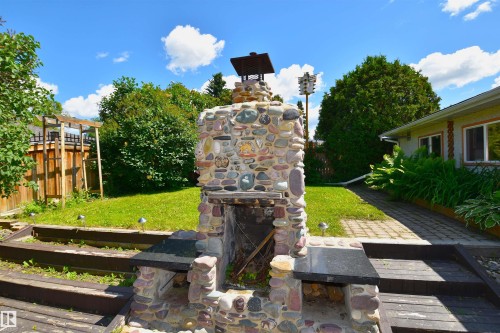 58 Wilson Crescent, Sherwood Park, AB - Outdoor