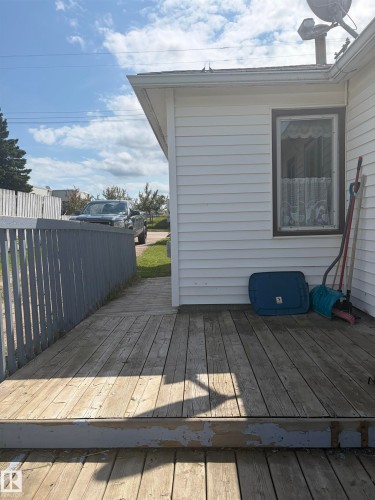 820 16 Avenue, Cold Lake, AB 