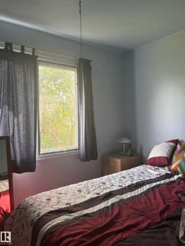 820 16 Avenue, Cold Lake, AB 