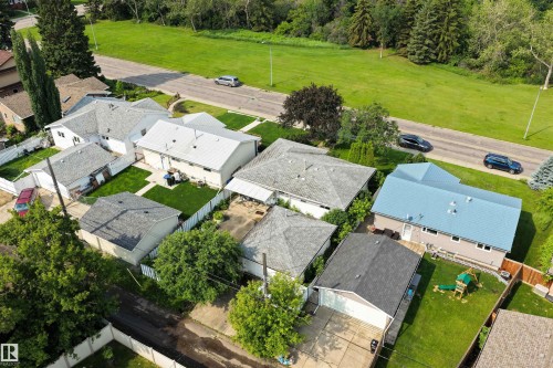 10627 43 Street, Edmonton, AB 
