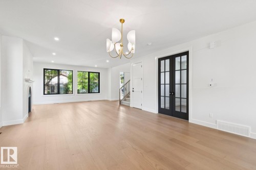 9023 90 Street, Edmonton, AB - Indoor