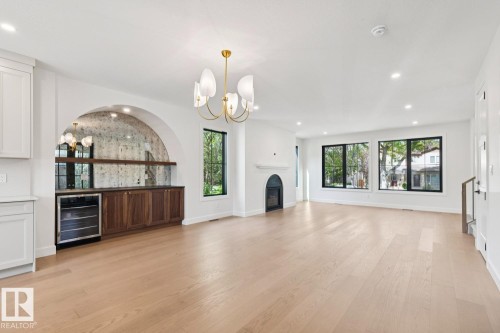 9023 90 Street, Edmonton, AB - Indoor