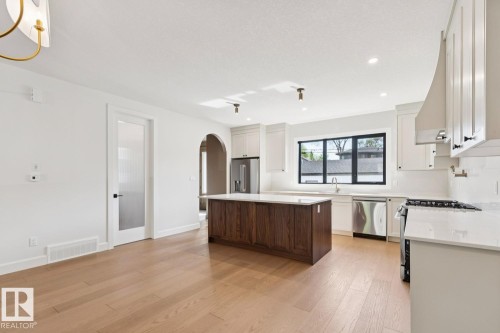 9023 90 Street, Edmonton, AB - Indoor Photo Showing Kitchen