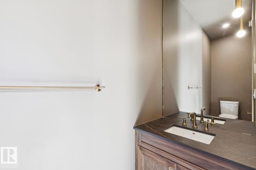 9023 90 Street, Edmonton, AB - Indoor