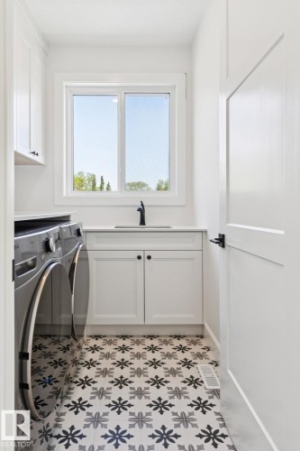 9023 90 Street, Edmonton, AB - Indoor Photo Showing Laundry Room