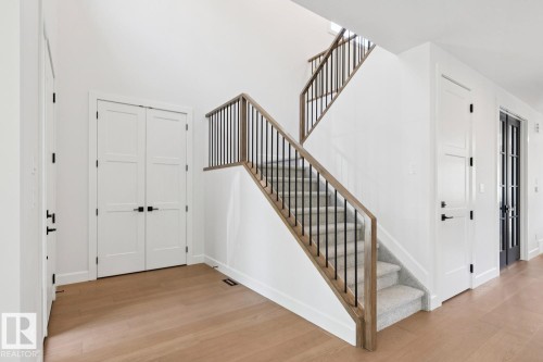 9023 90 Street, Edmonton, AB - Indoor Photo Showing Other Room