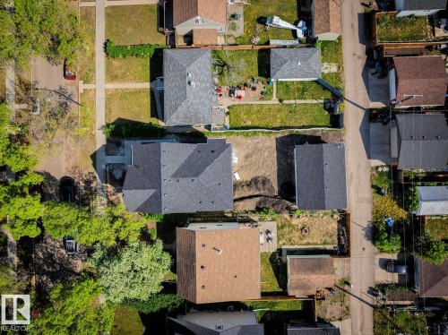 9023 90 Street, Edmonton, AB - Outdoor With View