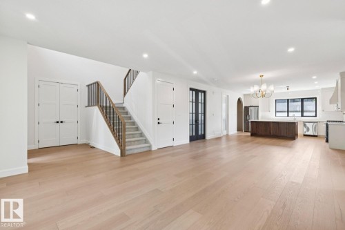 9023 90 Street, Edmonton, AB - Indoor