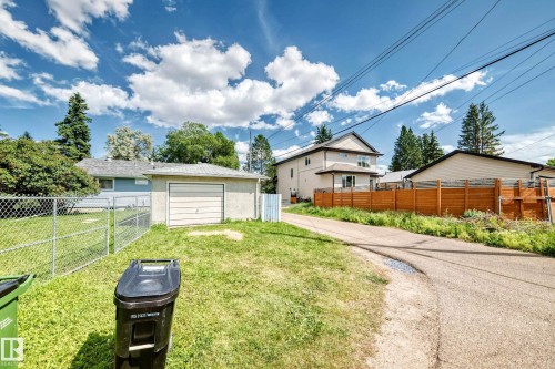 7032 81 Street, Edmonton, AB 