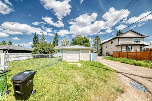7032 81 Street, Edmonton, AB 