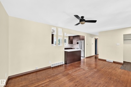7032 81 Street, Edmonton, AB 