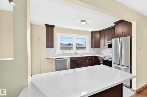 7032 81 Street, Edmonton, AB 