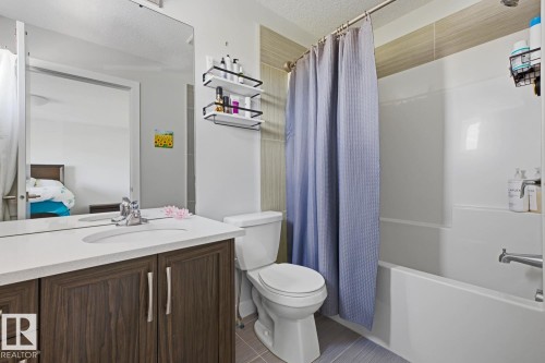 3302 66 Street, Beaumont, AB - Indoor Photo Showing Bathroom