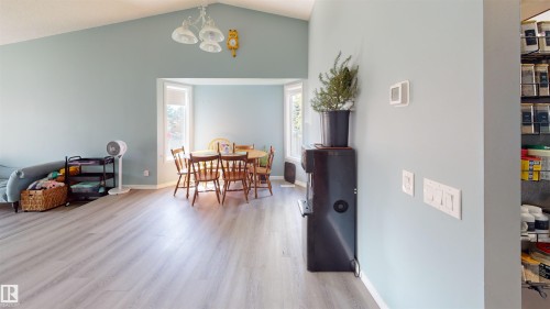 160 St. Andrews Drive, Stony Plain, AB - Indoor