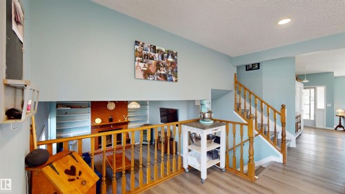 160 St. Andrews Drive, Stony Plain, AB - Indoor Photo Showing Other Room