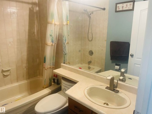 160 St. Andrews Drive, Stony Plain, AB - Indoor Photo Showing Bathroom