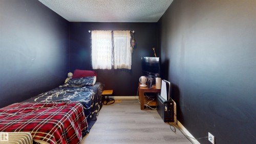 160 St. Andrews Drive, Stony Plain, AB - Indoor Photo Showing Bedroom