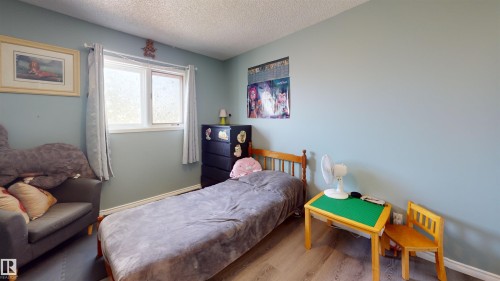 160 St. Andrews Drive, Stony Plain, AB - Indoor Photo Showing Bedroom