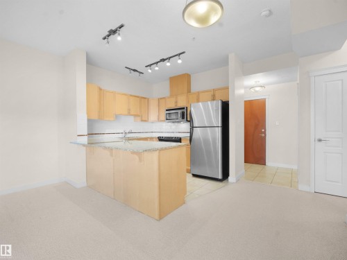 308 10333 112 Street, Edmonton, AB 