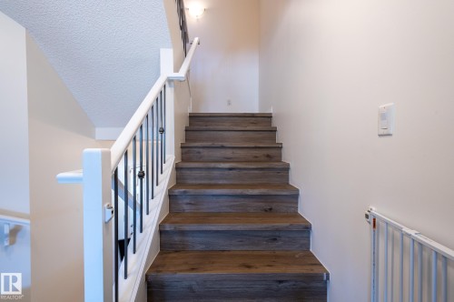 2537 Coughlan Road, Edmonton, AB 
