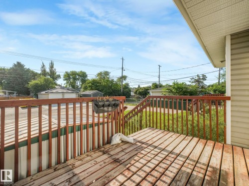 4 11813 43 Street, Edmonton, AB 