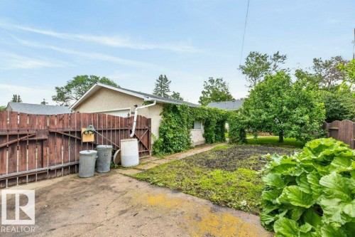 12316 129 Street, Edmonton, AB 