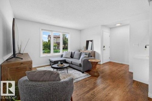 3610 42 Avenue, Edmonton, AB 