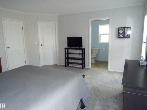 1061 Aspen Drive E, Leduc, AB 