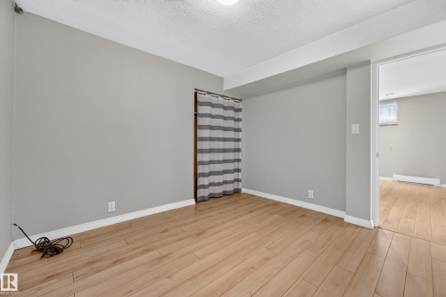 11212 66 Street, Edmonton, AB 
