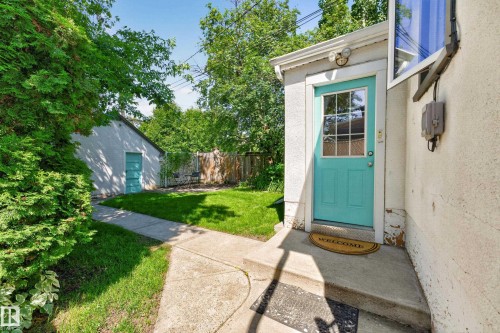 11212 66 Street, Edmonton, AB 