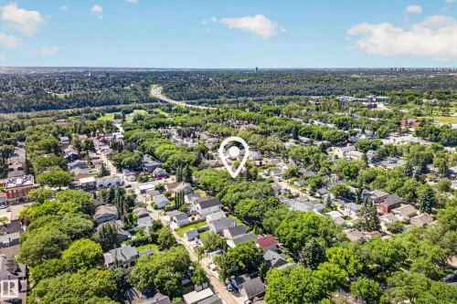 11212 66 Street, Edmonton, AB 