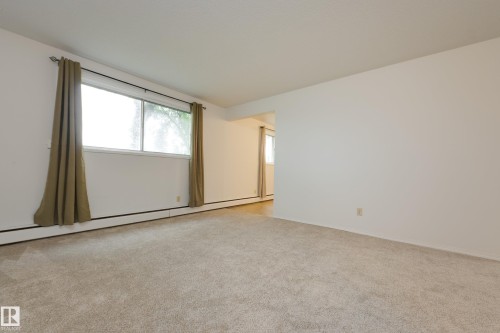 3811 116 Avenue, Edmonton, AB 