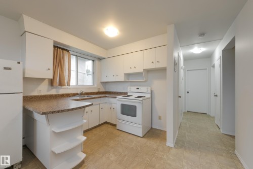 3811 116 Avenue, Edmonton, AB 