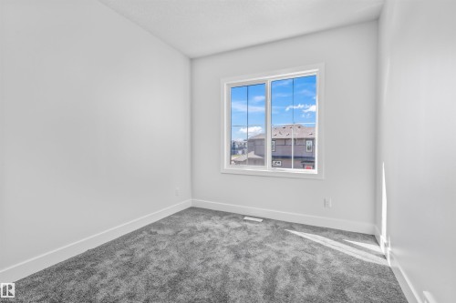 190 Elliott Wynd, Fort Saskatchewan, AB 