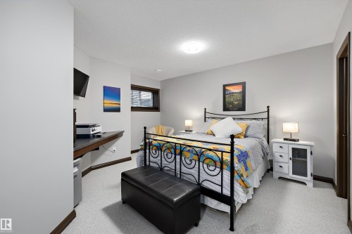 533 Stewart Crescent, Edmonton, AB 